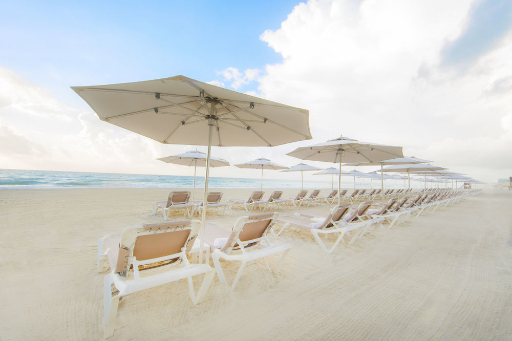 Beach Palace Cancún Exterior foto